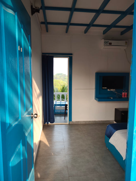 Deluxe Room with Balcony